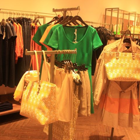 Your favorite brand Max & Co. in BBI Center