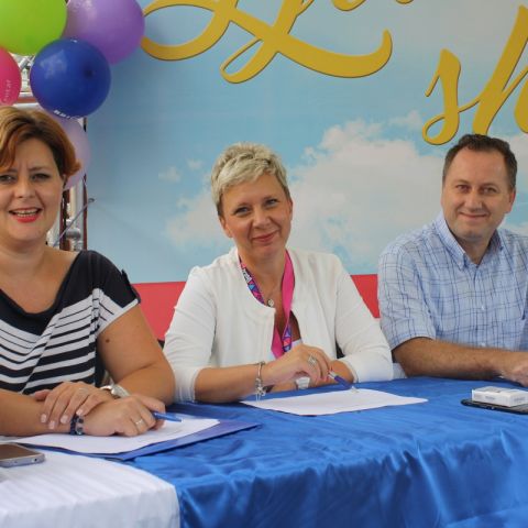 The winners of the competition "Win a summer shopping in BBI Center"